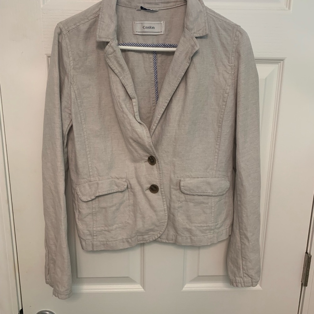 Caslon light tan/grey Blazer with Relaxed Fit and Notched Lapels. Medium